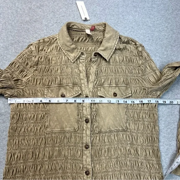 Anthropologie Pilcro Top Womens XS Brown Button Down Smocked Shacket NWT - Picture 4 of 7